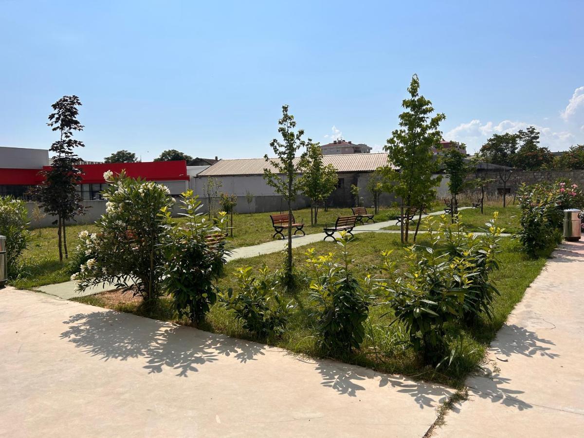 Flat Mara, Pet Friendly Apartment Podgorica Exterior photo