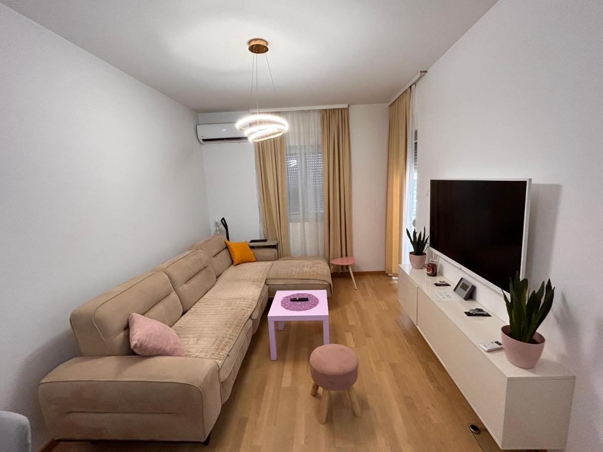 Flat Mara, Pet Friendly Apartment Podgorica Exterior photo